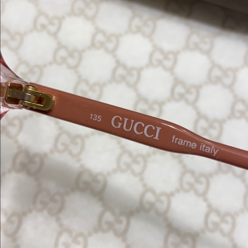 🔥SOLD ON MERC🔥GUCCI Vintage Eyeglass frames - Picture 5 of 12